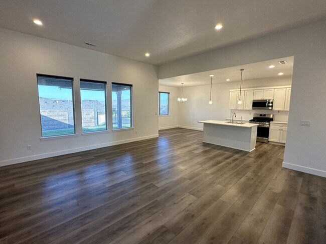Building Photo - Updated 3-Bedroom Home with Major Upgrades for Lease – $2,800/mo