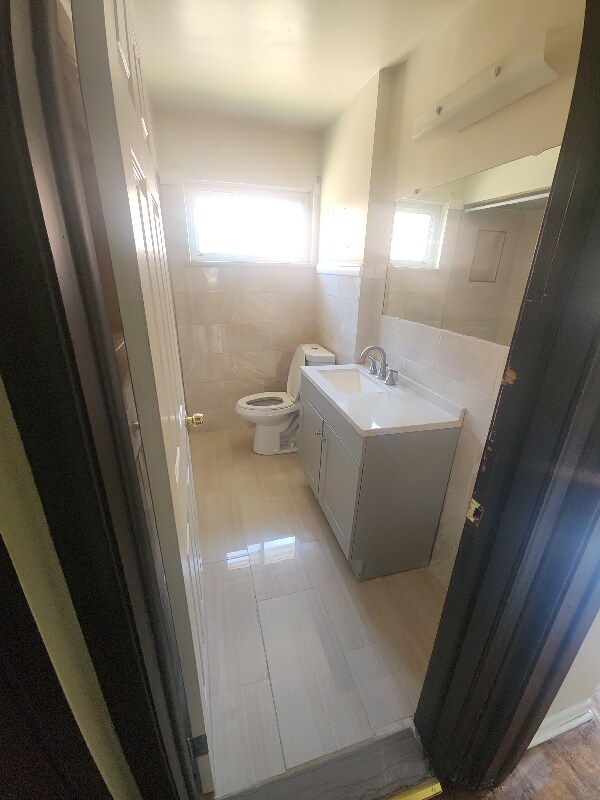 Building Photo - 8635 N Evangeline St