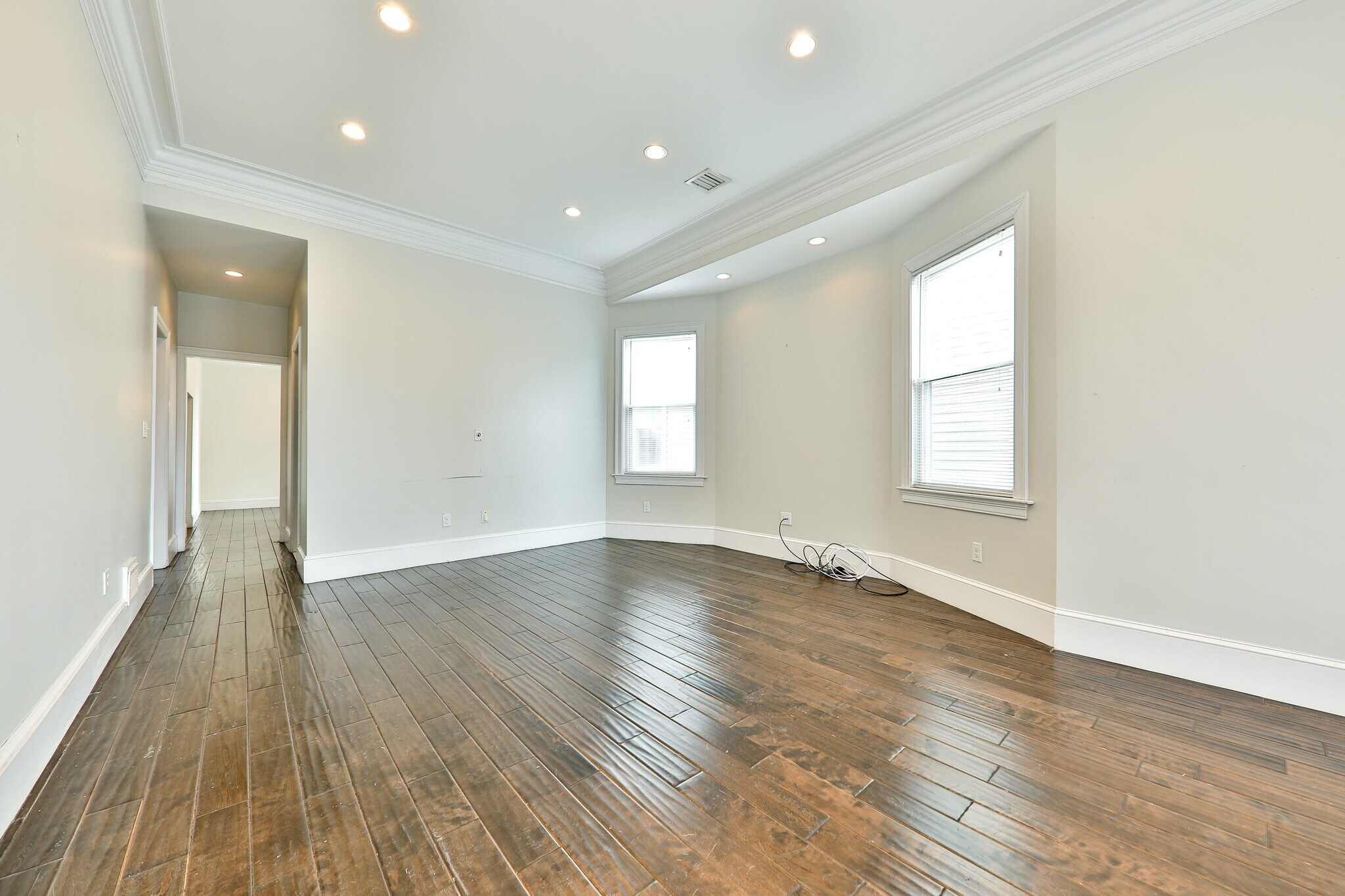 Building Photo - 9 Bellflower St