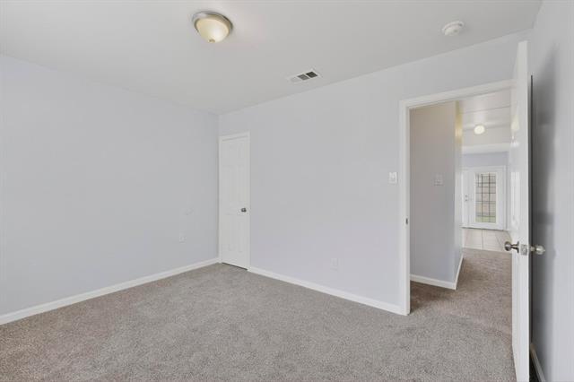 Building Photo - 5217 Aberdean Trail