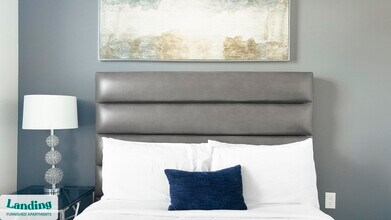 Building Photo - 4950 W Prescott St