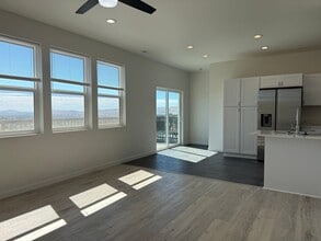 Building Photo - 505 N 80th Ave