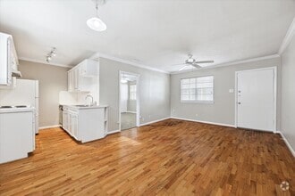Building Photo - 3620 Garrott