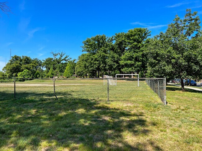 Building Photo - 6718 3rd St NW