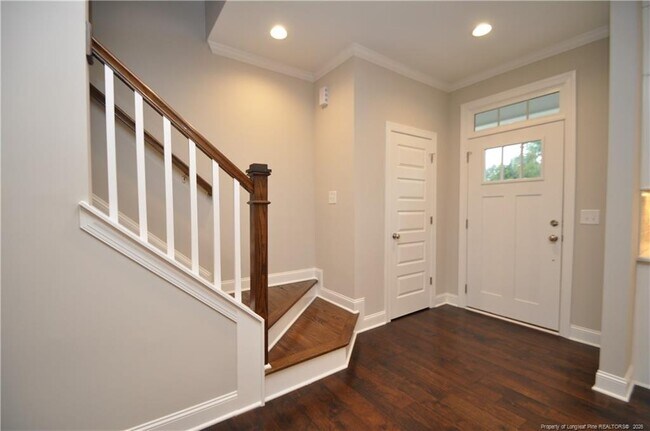 Building Photo - 311 Old Grove Ln