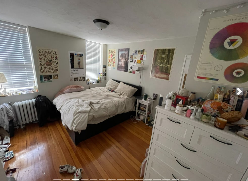 Building Photo - 220 Hanover St