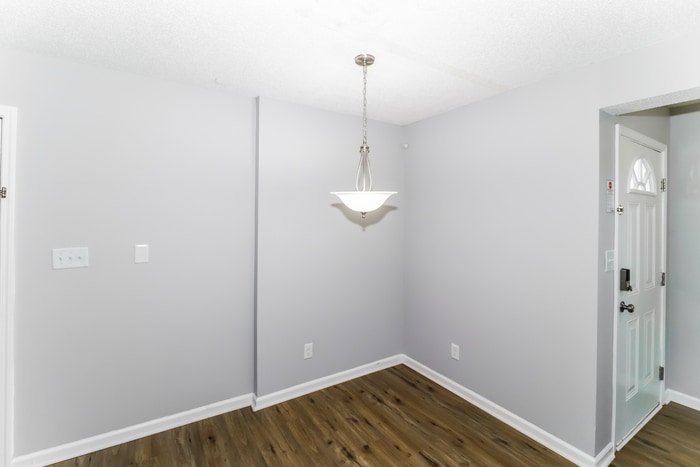 Building Photo - 101 Switchgrass Cove