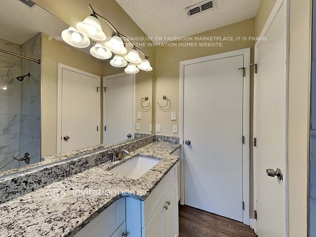 Building Photo - 7944 Stallion Dr