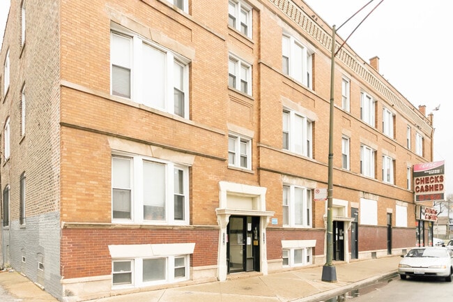 Building Photo - 1550 N Homan Ave.