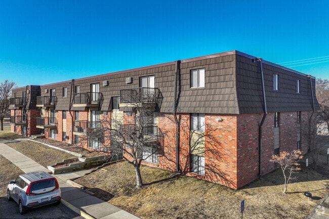 Building Photo - Sherburne Park Apartments