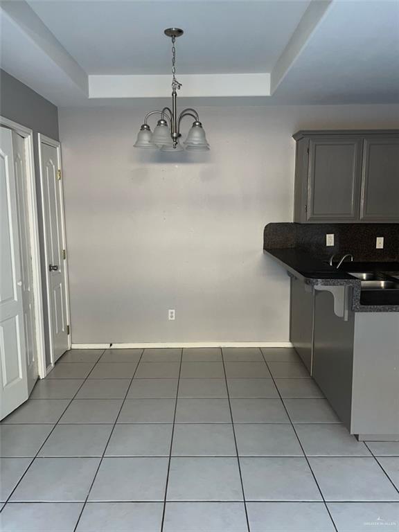 Building Photo - 2714 S Ringold Cir