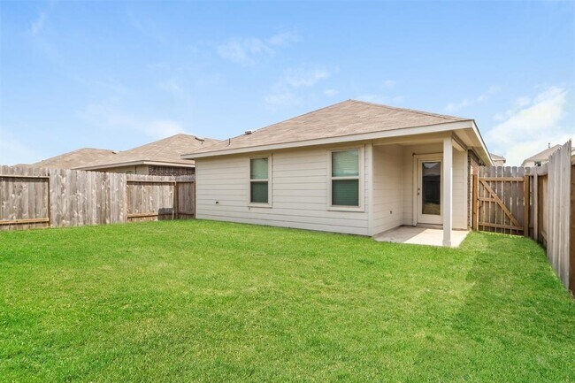 Building Photo - 9944 Gln Brk Ln