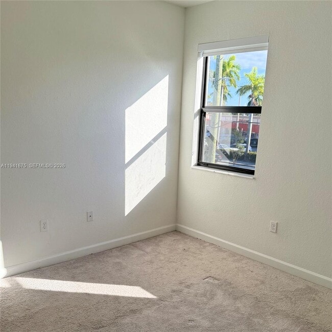 Building Photo - 13370 SW 287th Ter