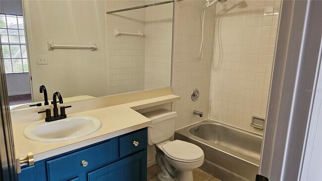Building Photo - 2311 Water View Loop