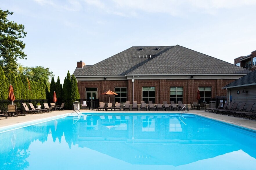 Community Pool - 515 W 1st Ave