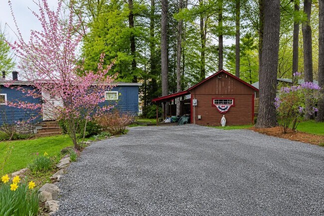 Building Photo - 81 Wilson Pond Rd