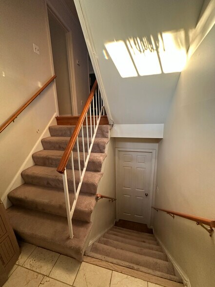 Building Photo - 7462 Brighouse Ct