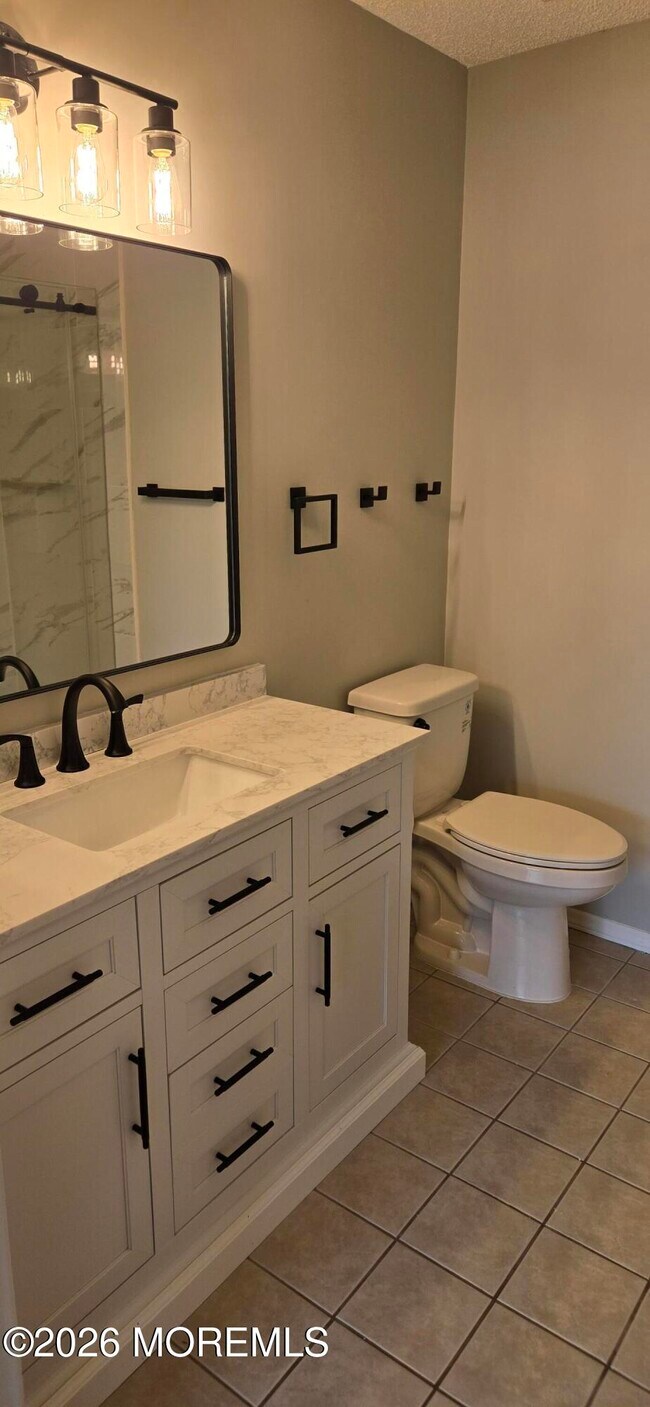 Building Photo - 3015 Lighthouse Ln