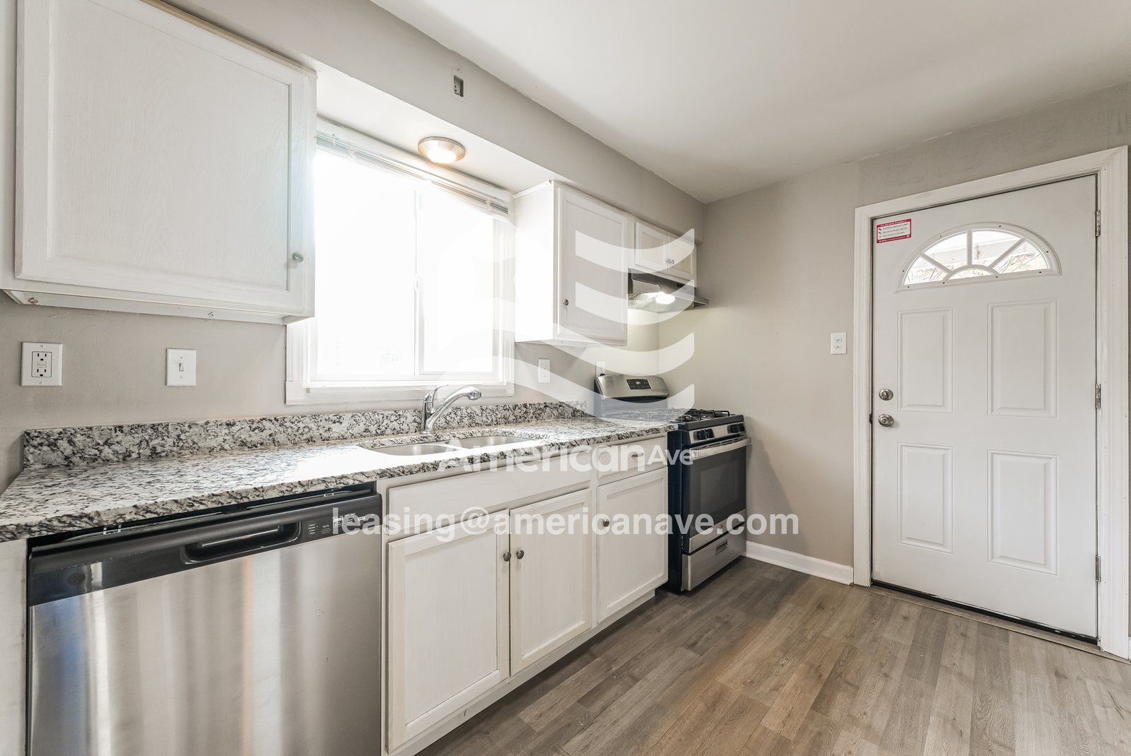 Building Photo - 2941 Stafford St