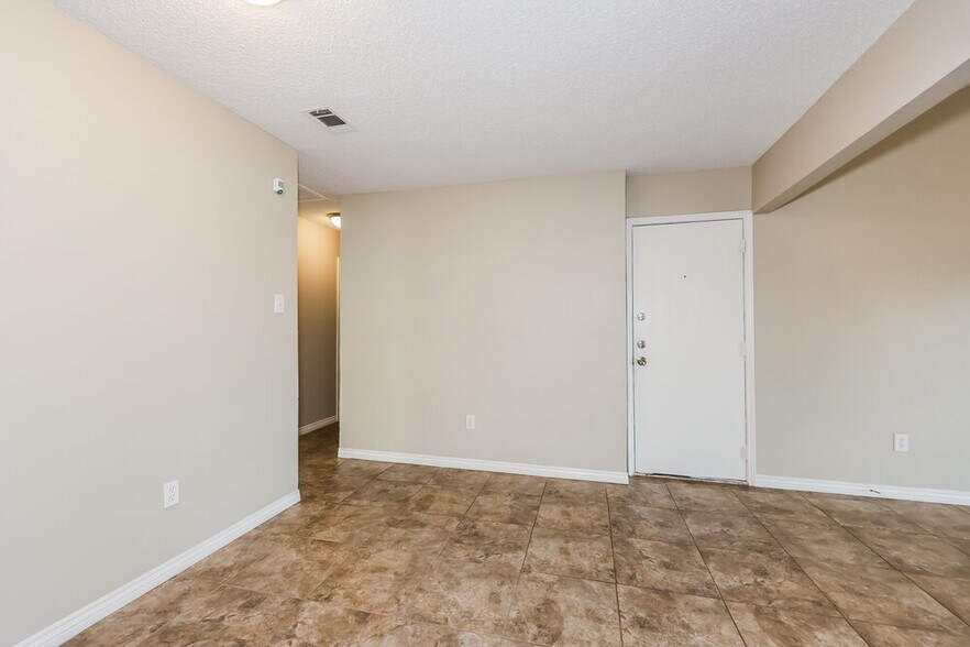 Building Photo - 8736 Eaglestone Way