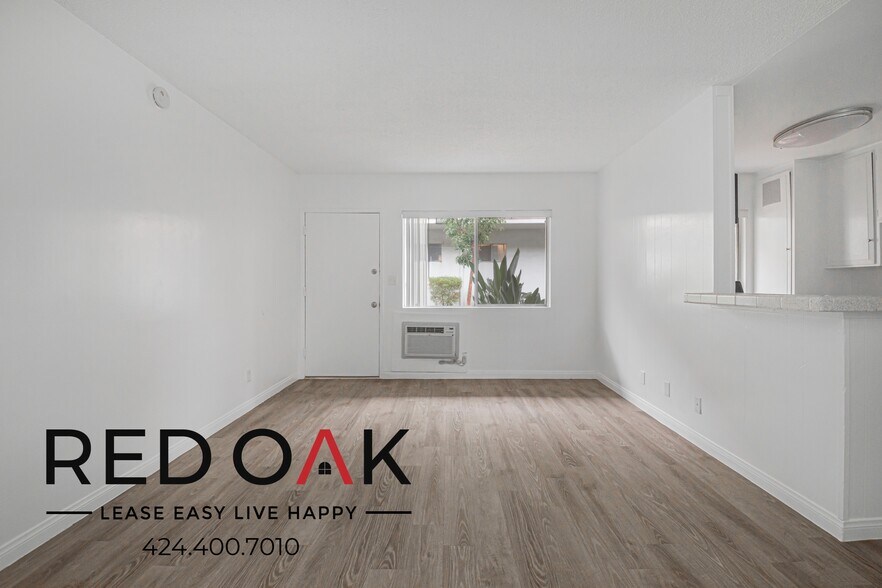 Building Photo - 630 N Cerritos Ave