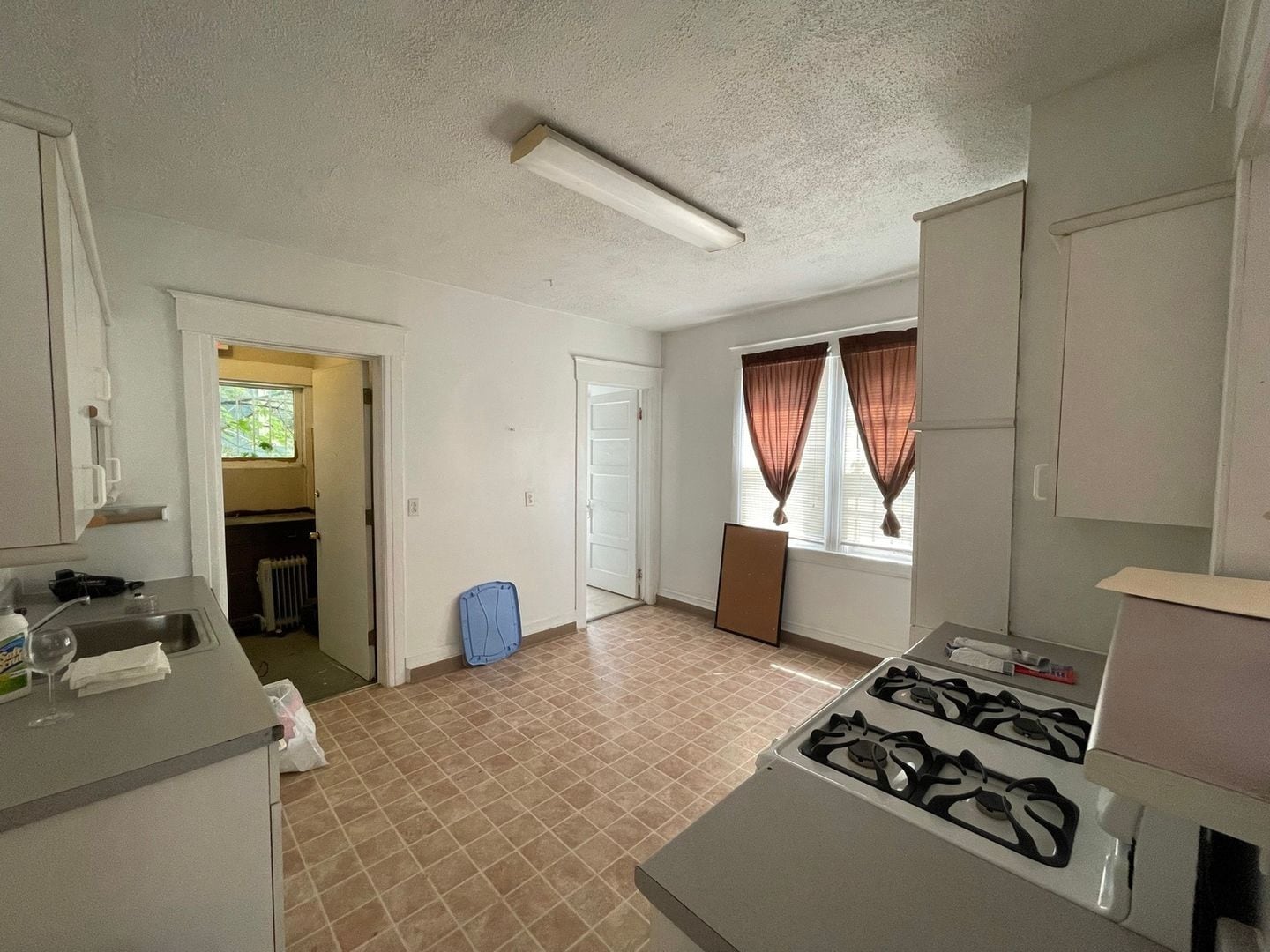 Building Photo - 231 Ashworth Pl