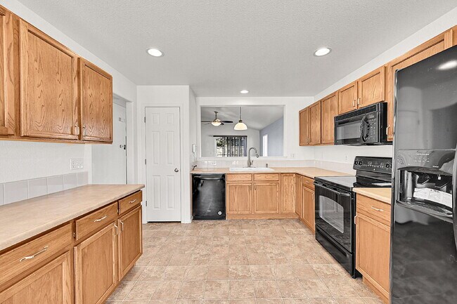 Building Photo - $2,300.00 - 3 Bedrooms, 2 Bathrooms, Single Family Home in Thornton with Cozy Fireplace!