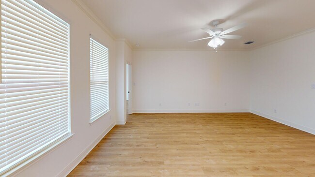 Building Photo - The Bowie-3BR/2BA w/2-car garage