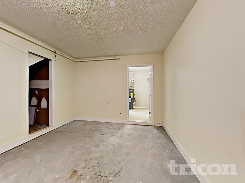 Building Photo - 209 Park Pl Dr