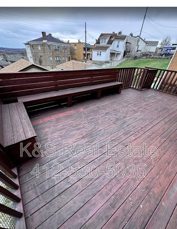 Building Photo - 418 Carl St