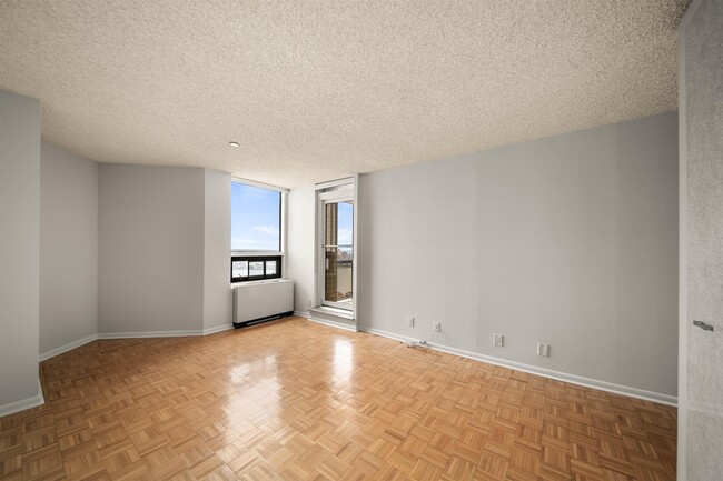 Building Photo - 800 Palisade Ave