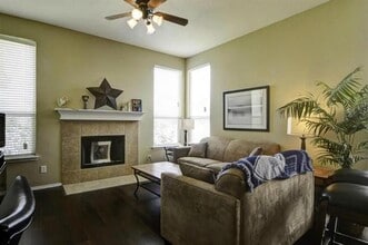 Building Photo - 1705 Murphy Ct