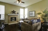 Building Photo - 1705 Murphy Ct