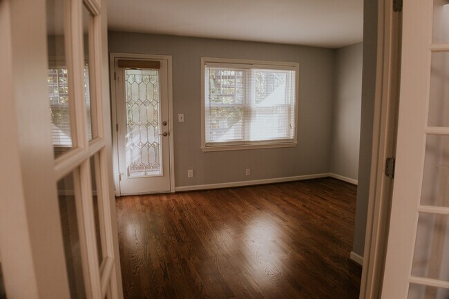 Building Photo - 5 E 29th St