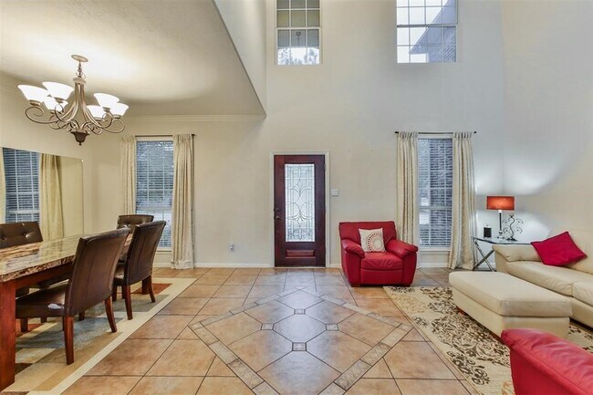 Building Photo - 16402 Pinon Vista Dr