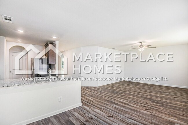 Building Photo - 10828 Gray Mare Dr