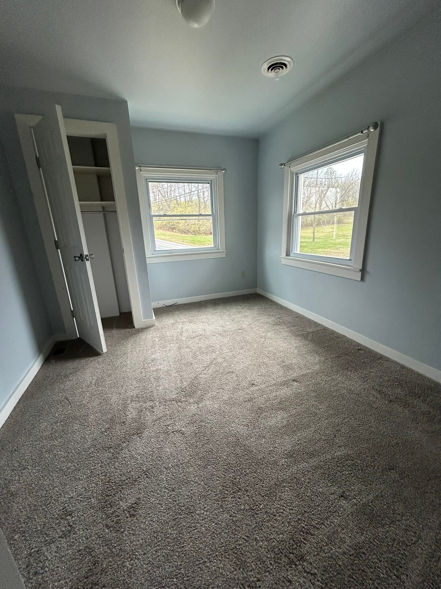 bedroom - 2071 Tulpehocken Rd