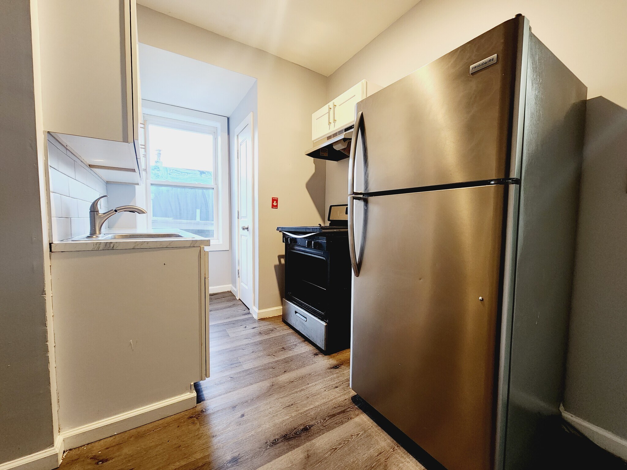 122 Wade St 3 - 126 Wade St