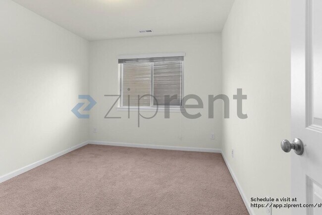Building Photo - 5070 Wesley Ave SE