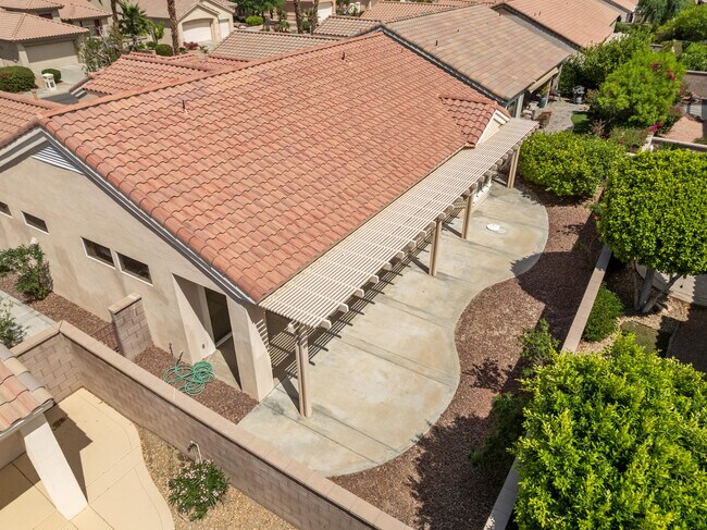 Building Photo - 78745 Platinum Dr