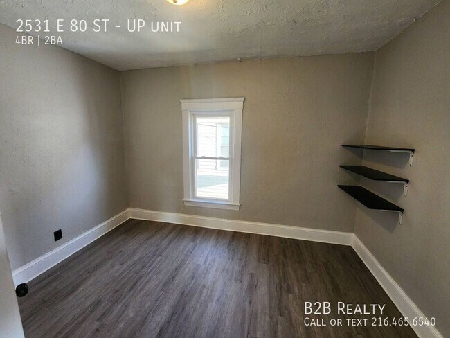 Building Photo - 2531 E 80th St