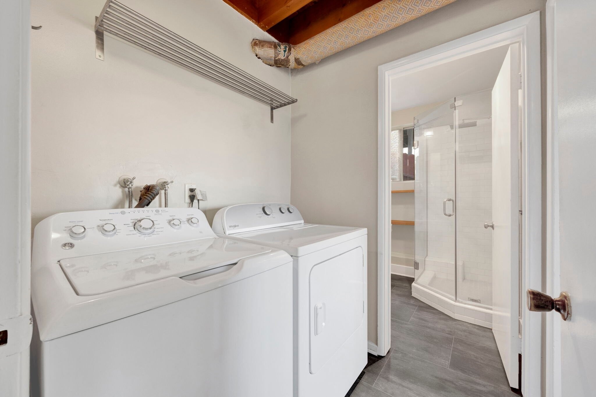 Building Photo - 4439 Palmero Dr