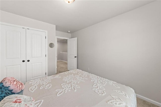 Building Photo - 2538 Polaris Way SW