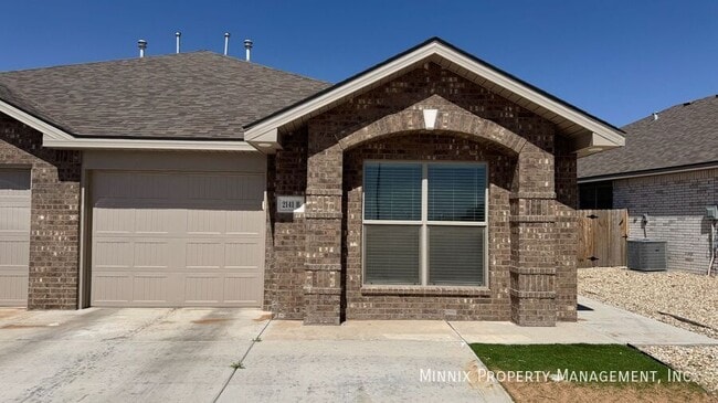 Building Photo - 2141 Kokomo Ave