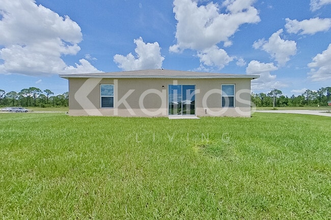 Building Photo - 826 Wilmington Pkwy