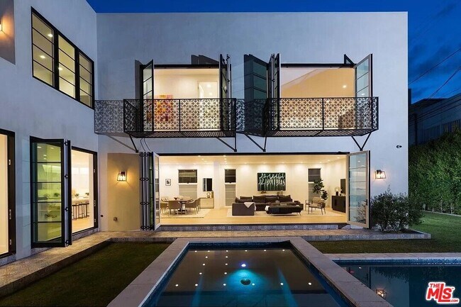 Building Photo - 12509 W Sunset Blvd