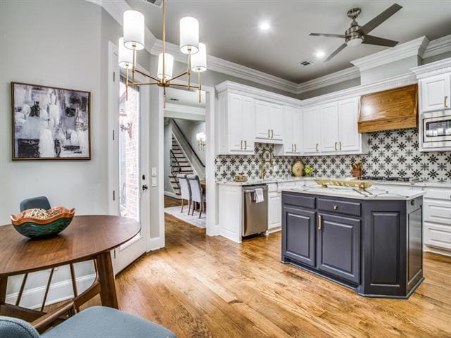 Building Photo - 3413 Granada Ave