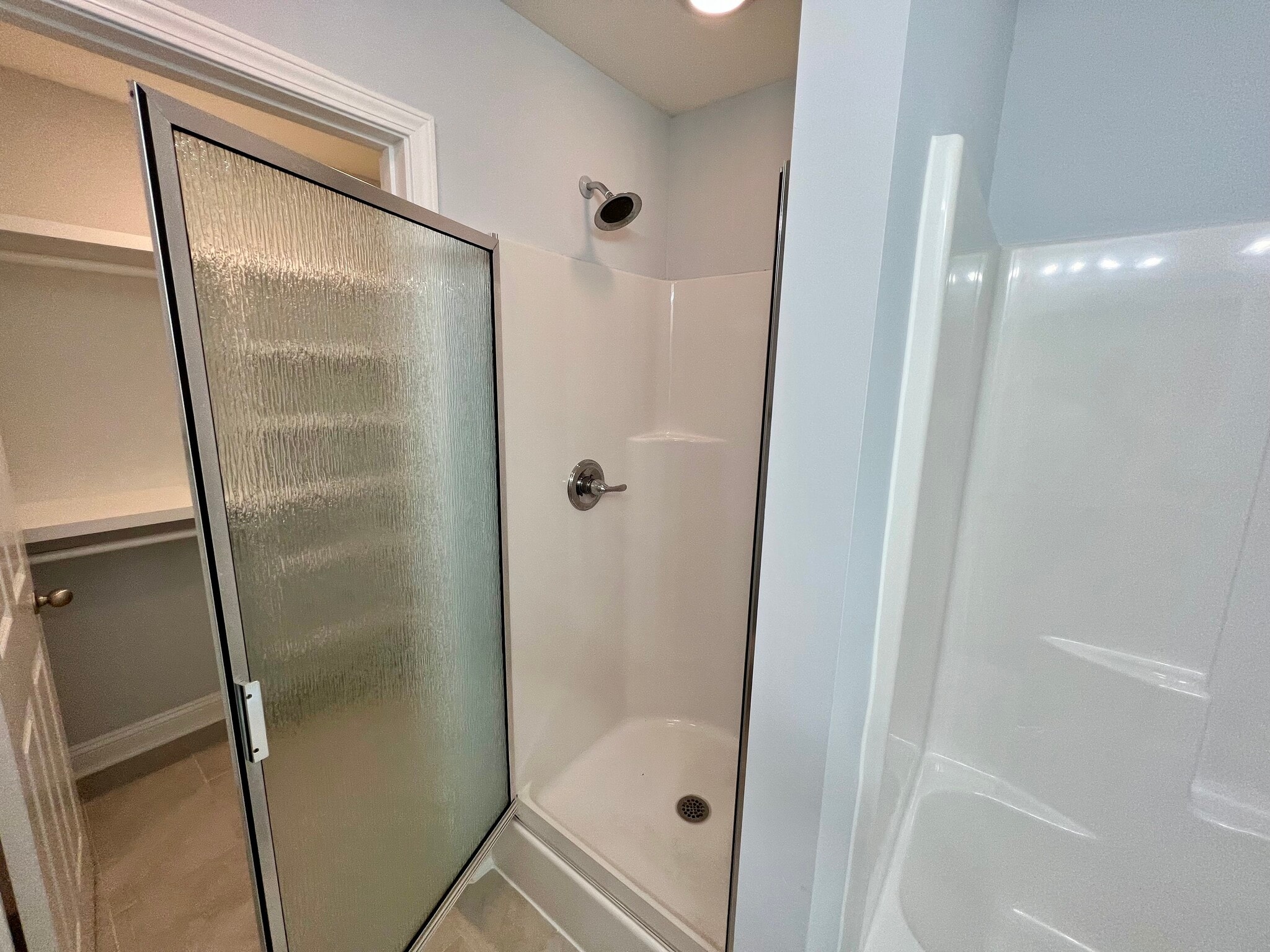 Building Photo - 609 37th Ave N