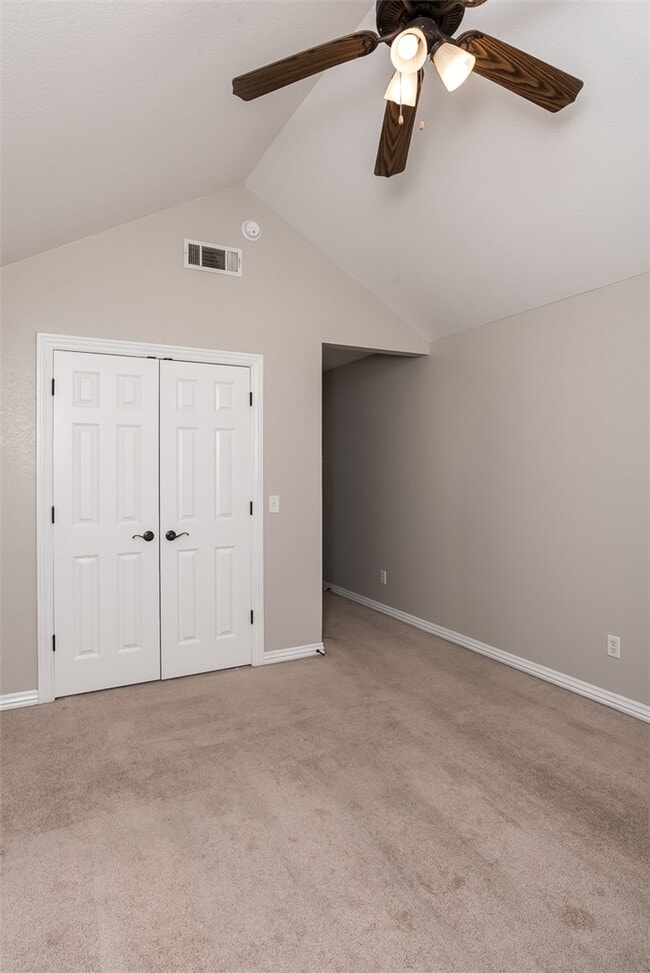 Building Photo - 4069 Glenstone Terrace