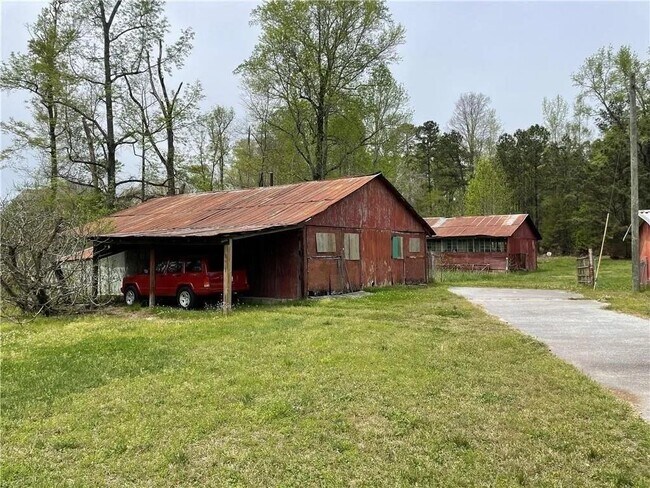 Building Photo - 3633 Loganville Hwy SW